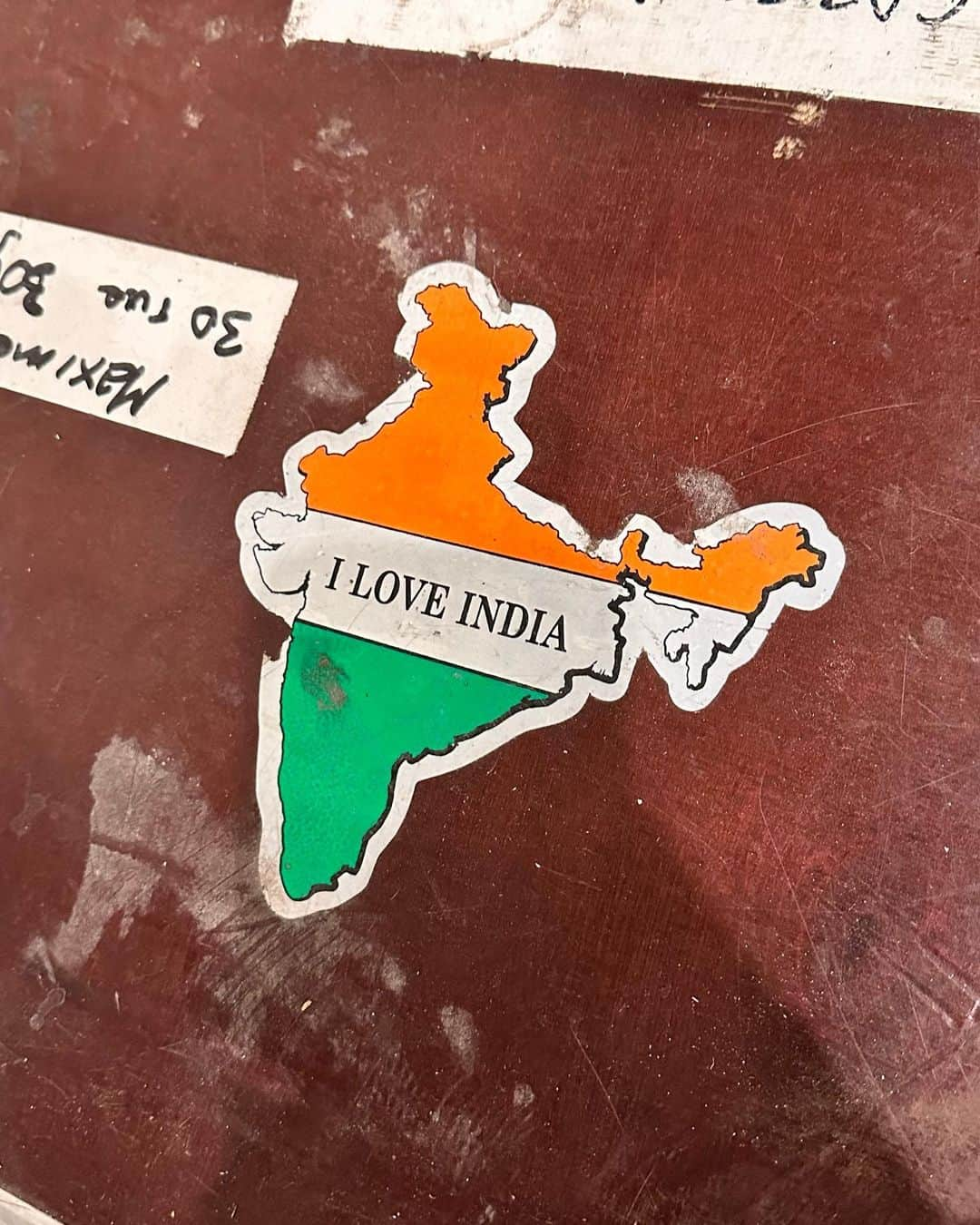 ディプロさんのインスタグラム写真 - (ディプロInstagram)「When I was barely 20 years old i said goodbye to my brief life and I went to India with a one way ticket . I took a small bag and traveled to Delhi. it was my first time leaving the my country. I had barely  any money or expectations but that didn’t matter. I bought a used Enfield motorcycle and traveled everywhere from Ladakh to Rishikesh to Calcutta all the way to Gujarat where I learned a bit of the language collected records, did small jobs; ate Thali every lunch swam in the rivers . When I traveled on bike I made sure that jumped in the cold bucket shower and left my guesthouse around 3 am to drive on the highways to avoid heavy traffic pollution and heat, I would sleep on my bike at tea stands when I was getting too tired or my eyes or lungs burned from the dust. sometimes I would check my bike onto trains as freight and sleep on my bags so no one would take my computer or equipment. I can talk about my youth in india for hours. I had a friend (he was dealing drugs and Awol from the US ARMY) would take me to whore houses where he would meet up with his regular girls and I would smoke hash and listen to the sickest sitar and tabla players in sketchy basements where each establishment only had numbers not names .  I cut my teeth in India, I learned about music I lived weekly on a few dollars . I fixed my own bike with chicken wire on the engine guard when i drove off a road in pitch black nights when I had to avoid giant dead cows on the highway that were hit by Tata freight trucks . I prayed that I would have solid stool every week because of how much street food I ate. India was such beautiful chaos and has always been my favorite place in this world and I always tell people this is where I feel like I became a man.. because even though I traveled alone I fell in love so many times with the craziest outcasts and also because any mistakes would land me in jail or get me killed. (police or a leopard or whatever) The feeling to be invited back to a India every few years to perform is so humbling and a blessing because if it wasn’t for my trial by fire as a young man in India. I wouldn’t be the artist and man I am today. i’ll post a recap tomorrow 🇮🇳 🧡🤍💚」2月2日 1時32分 - diplo