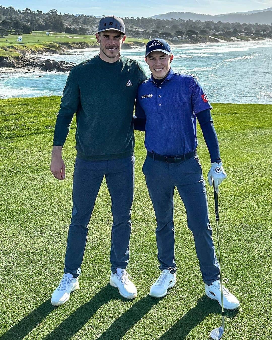 マシュー・フィッツパトリックさんのインスタグラム写真 - (マシュー・フィッツパトリックInstagram)「Getting primed for the Pro-Am at Pebble Beach, great to play with you today @garethbale11!」2月2日 6時47分 - mattfitz94