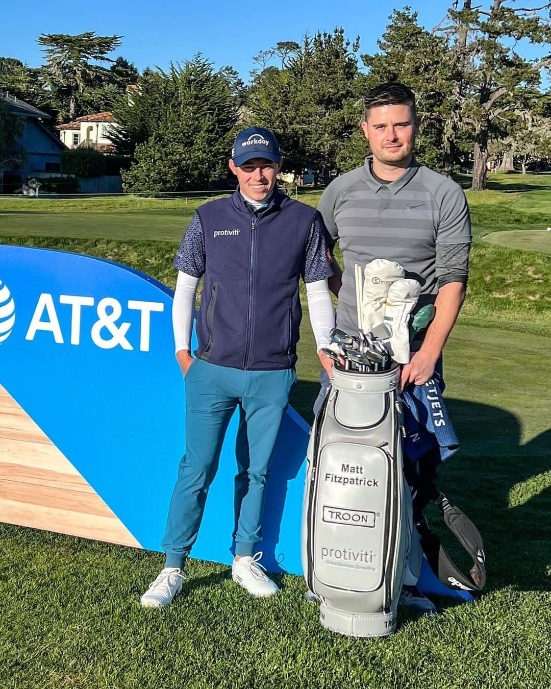 マシュー・フィッツパトリックさんのインスタグラム写真 - (マシュー・フィッツパトリックInstagram)「Getting primed for the Pro-Am at Pebble Beach, great to play with you today @garethbale11!」2月2日 6時47分 - mattfitz94