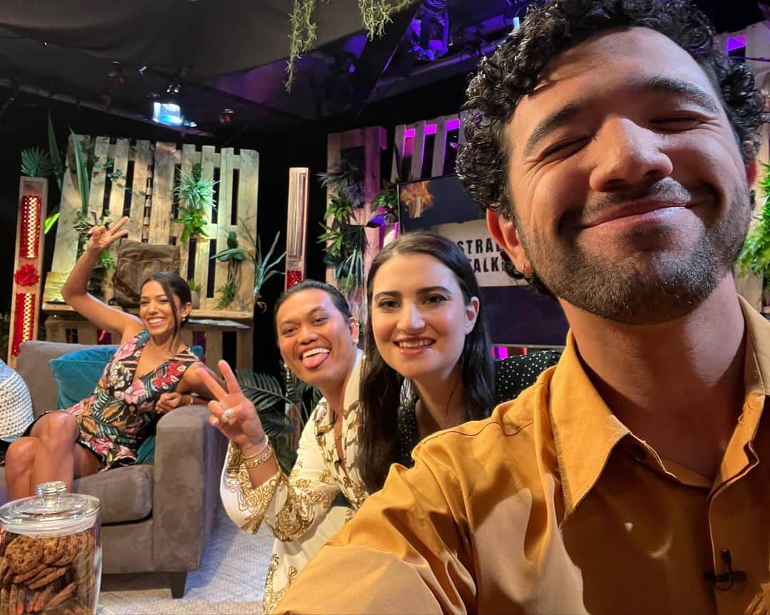 Phil Fergusonさんのインスタグラム写真 - (Phil FergusonInstagram)「What better guest to have on to talk about being a @survivorau Week 1 flop than… me!  Thank you @shannongaitz @khanhong @brookejowett for having me on Talking Tribal! Was so cute and fun to sit and talk a bit of Survivor!  The latest ep of Talking Tribal is up now on 10 Play and in podcast form!」2月2日 7時36分 - chiliphilly