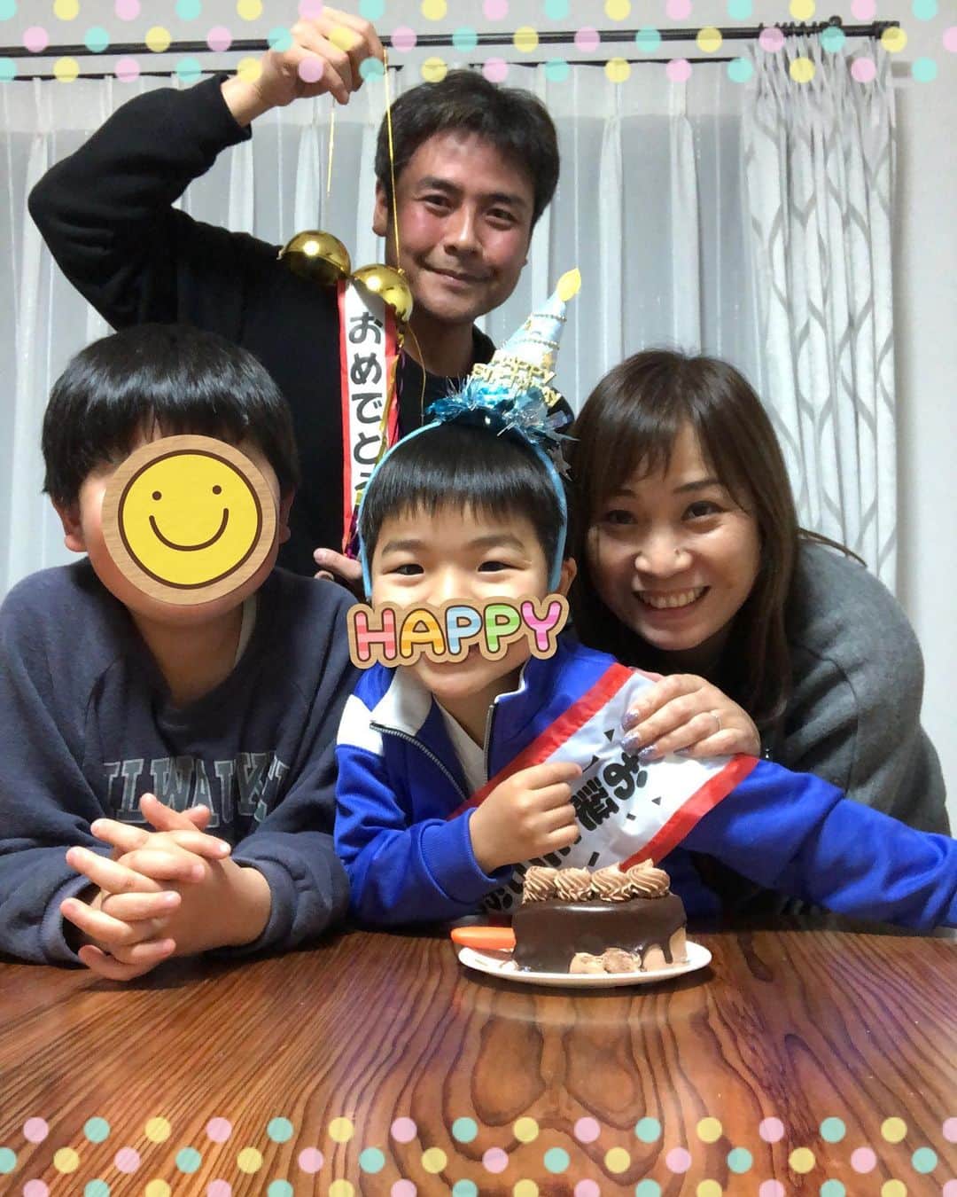 竹下佳江のインスタグラム：「#お誕生日おめでとう #5歳 #ヤンチャ坊主 #甘えん坊 #笑顔いっぱい #元気にたくましく #ありがとう」