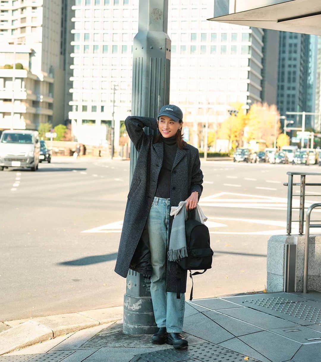 小濱なつきのインスタグラム：「マリソルオンライン @marisolmagazine で私服ルポ掲載されています！  最近はだいたいメンズライクな私服ばかりですが、 そんなエピソードも書いてあるので良かったら読んでみてください。☺️  #私服」