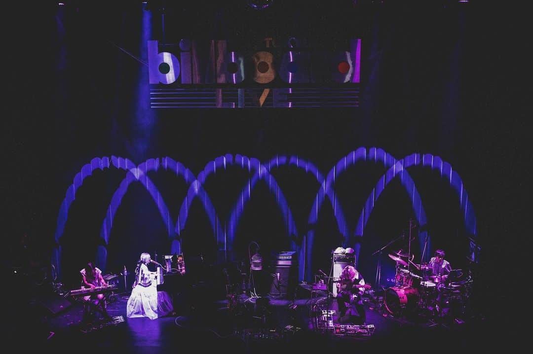 中村未来のインスタグラム：「次回Billboard Live🥀 本日よりチケット先行🤍」