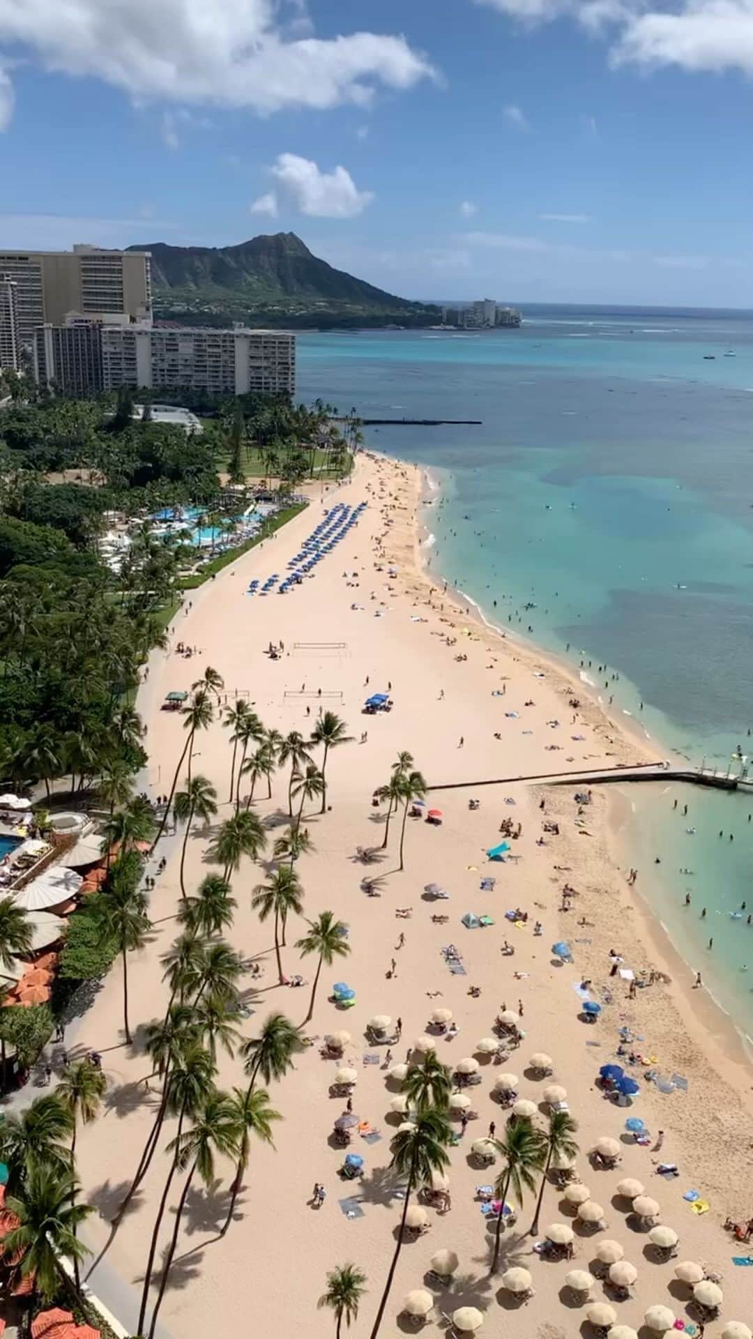間瀬ゆきのインスタグラム：「やっぱりハワイは最高だと思う💙  #hawaii #ハワイ #ハワイ旅行  #ハワイ生活 #過去動画」