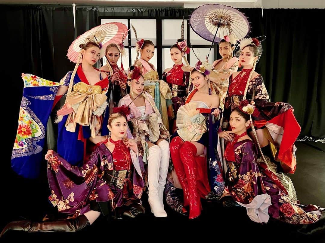 のインスタグラム：「. RAISE HOSPITALITY🪷 ・ ・ ・ #gmosonic  #gmosonic2023  #raise #raisedancers」