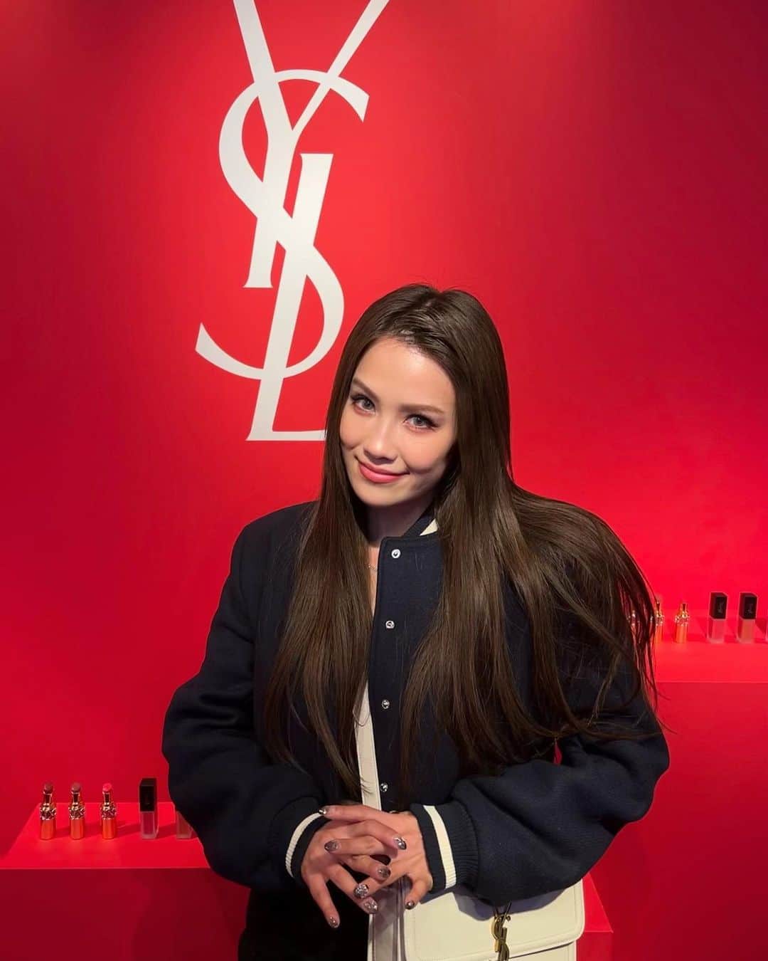 のインスタグラム：「YSL beauty LIBRE Special event 明日からとっても楽しみ @yslbeauty 🪄  #YSLリブレイベント #yslbeauty #Ibukiimata #tokyo」