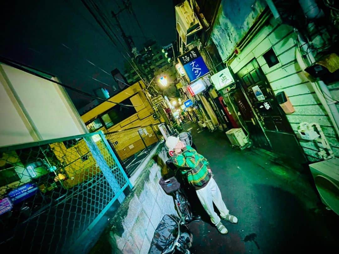和田泰右さんのインスタグラム写真 - (和田泰右Instagram)「TAISUKE WADA Solo Project 2023 Special Photo Collection...1  ⁡ #和田泰右  #diamonddogs  #challenge」2月2日 22時19分 - taimigi