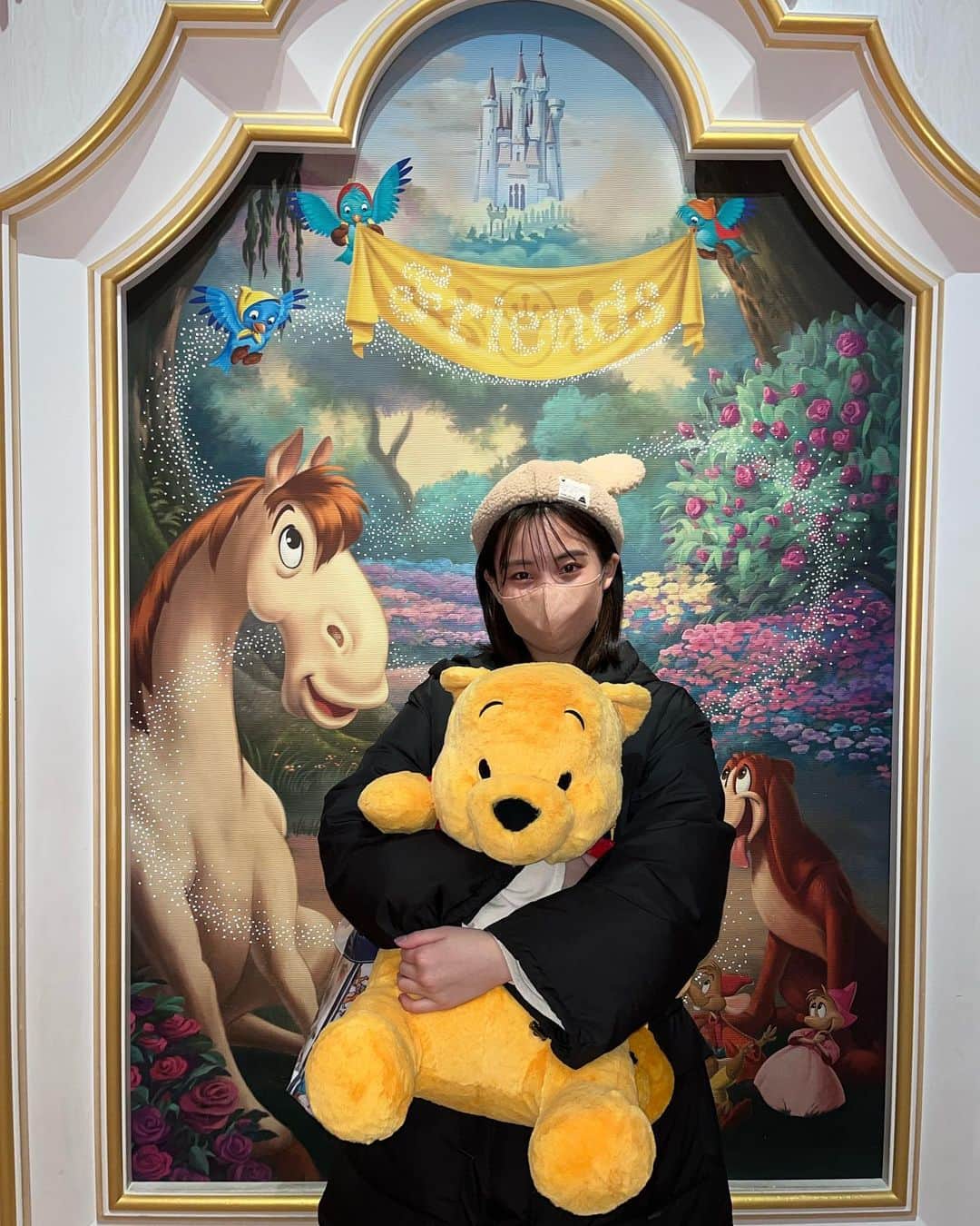 島望叶のインスタグラム：「Disneylandに行ってきました🏰🐭👑   #disneyland  #ディズニーランド  #ディズニー  #ディズニーグッズ  #テーマパーク  #大学生  #ダンサー  #アーティスト」