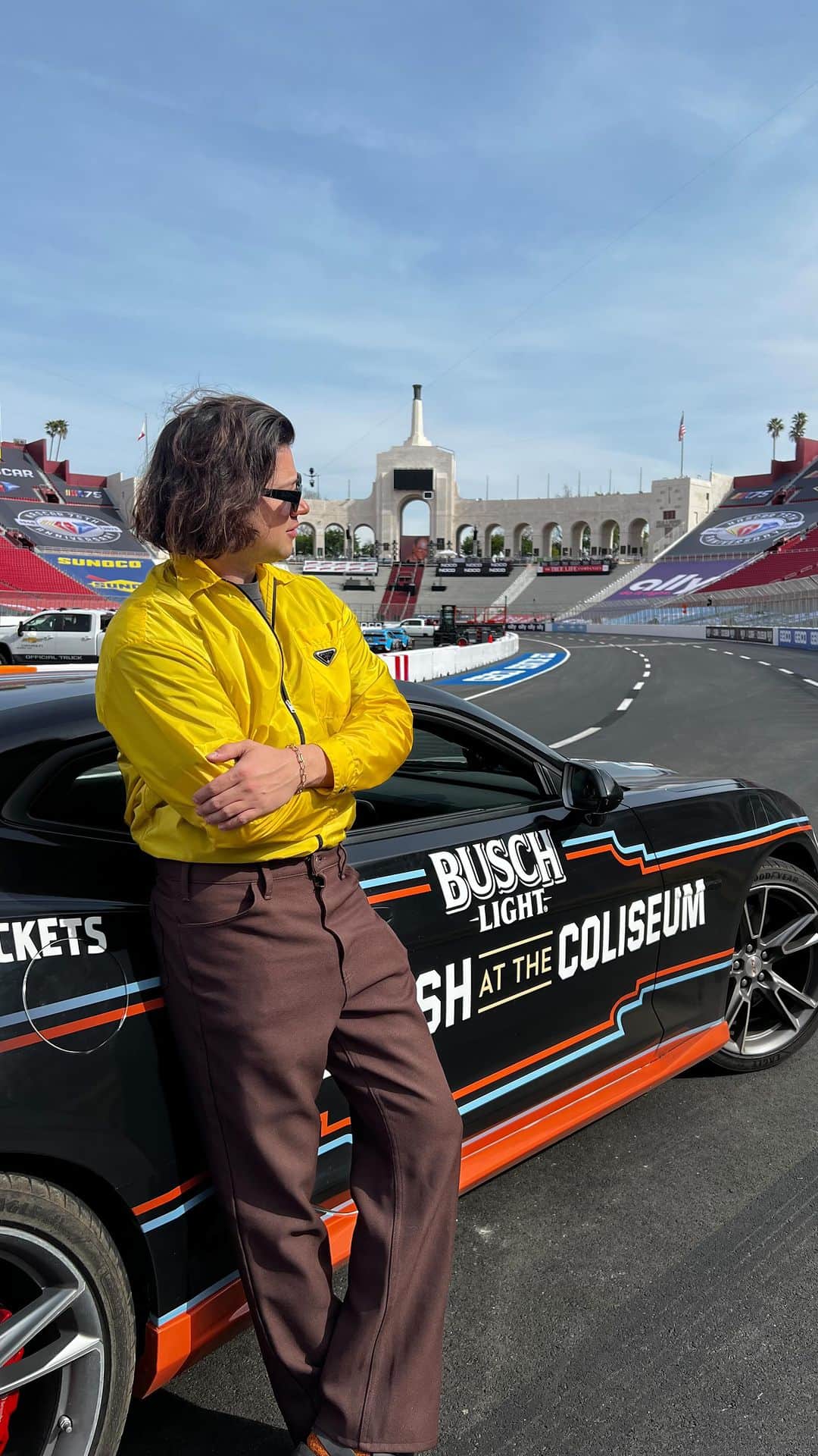 クリス・ギャルヤのインスタグラム：「Got some laps in at the Coliseum with @nascar and was in the best hands with @rajahcaruth_  who knows a thing or two about speed 💨  Bonus points for the real ones who know why I chose this song    #Nascar #Racing #BuschLightClash 🏁」