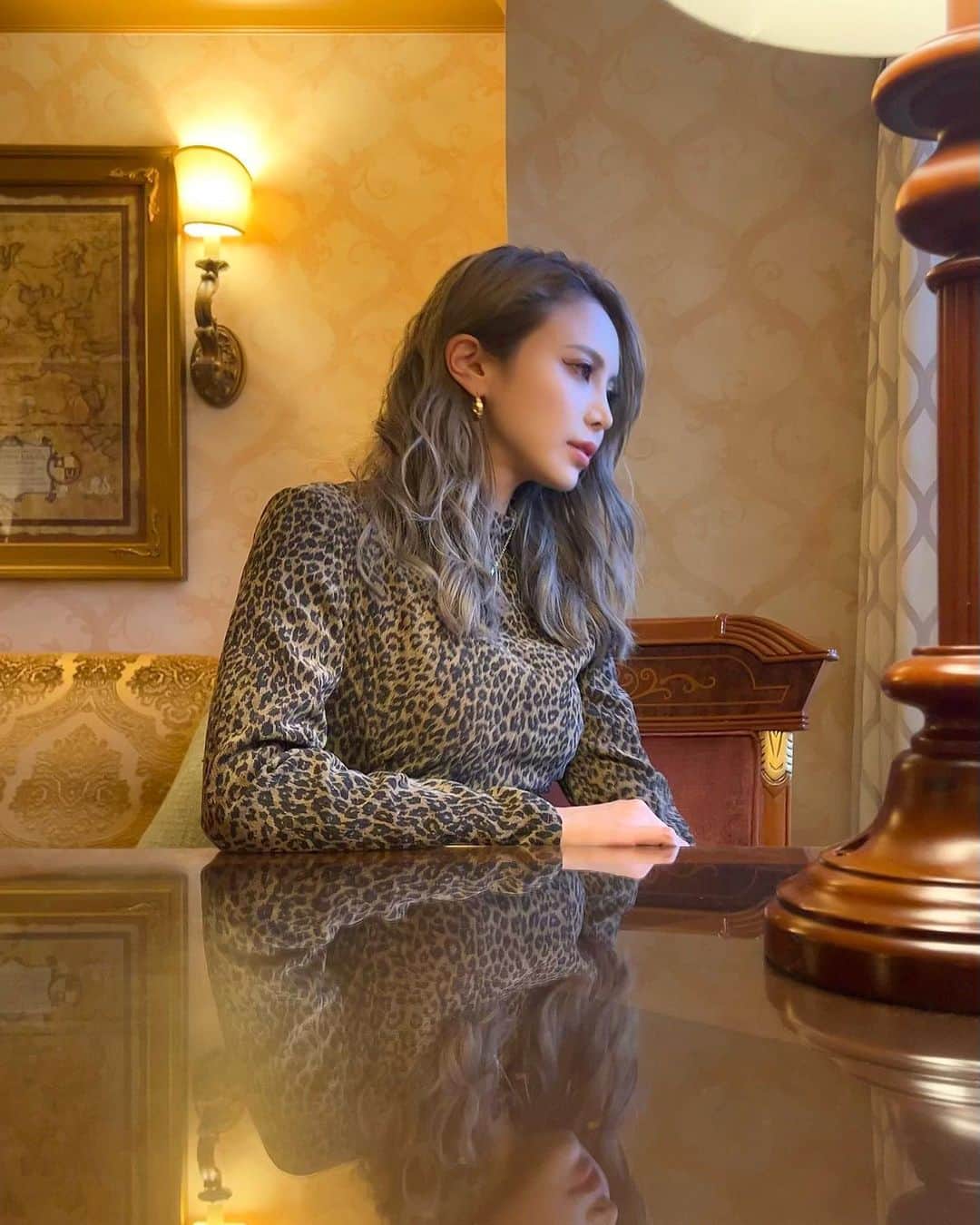 のインスタグラム：「美容レポ📝💎  @a_clinic_ginza にて ３月にOPENするA CLINIC【仙台院】の 院長中村先生に @aclinic_nakamura  Aスレッドを施術して頂きました✨   フェイスラインのもたつきとほうれい線解消！ でもつっぱった感じは嫌だ！ と、いう要望を見事に叶えて下さりました🔥✨  ダウタイムによる腫れもほぼ無く、 直後から理想の輪郭になれて感動です🥹✨ しかもたるみが解消したお陰なのか 顔が短くなった！😳  また経過報告していきます💛  中村先生ありがとうございます✨🔥   #aスレッド #糸リフト #aclinic #aclinic銀座 #aclinic横浜 #aclinic新宿 #aclinic名古屋 #aclinic大阪 #aclinic福岡#aclinic池袋 #aclinic仙台 #aクリニック #エークリニック #小顔 #リフトアップ #美容外科 #美容皮膚科 #美容クリニック #スレッドリフト#小顔整形#たるみ改善#中村光宏 先生」