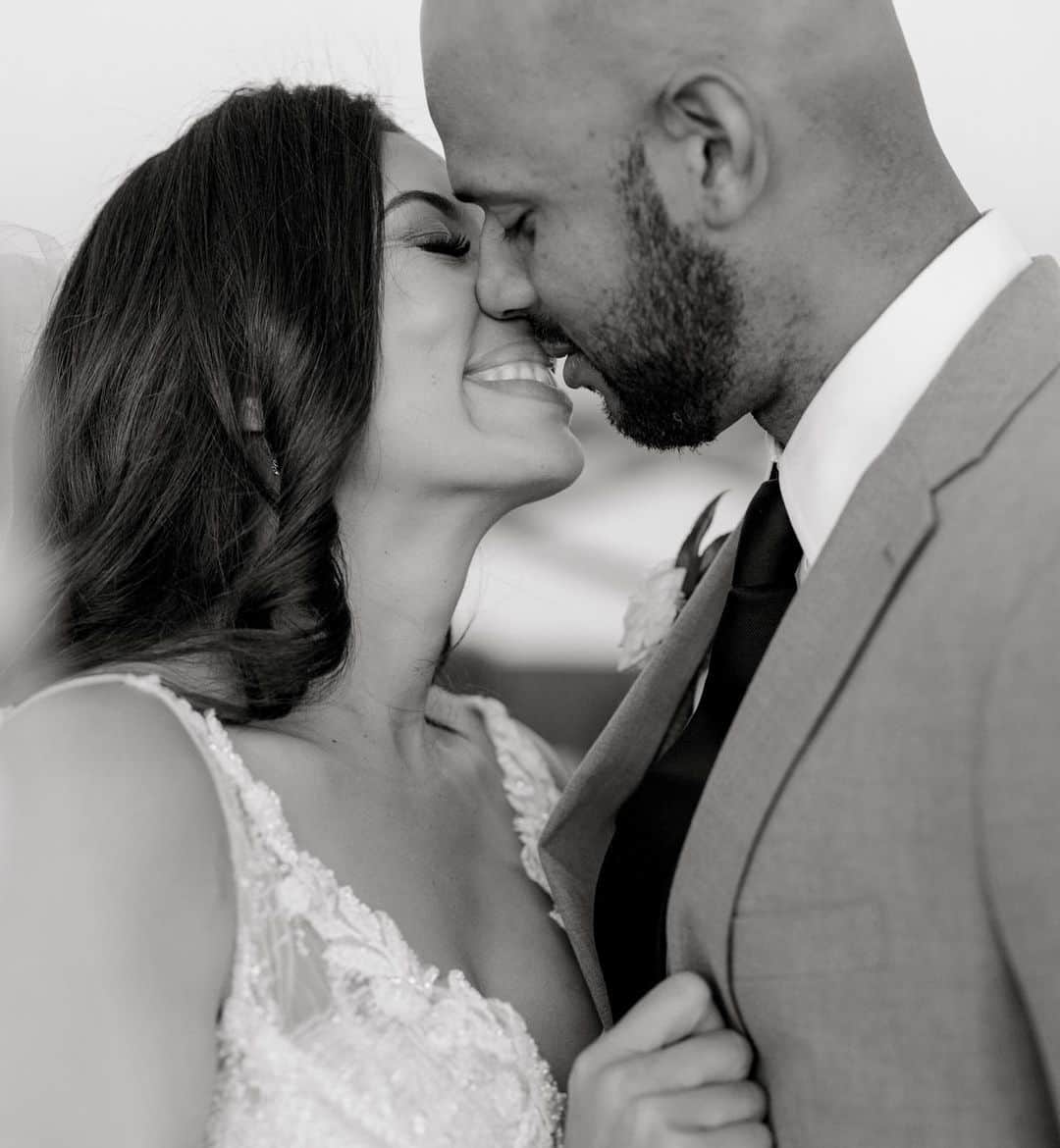 シャイエン・ウッズのインスタグラム：「My love 🤍 Happy anniversary @ahicks31」