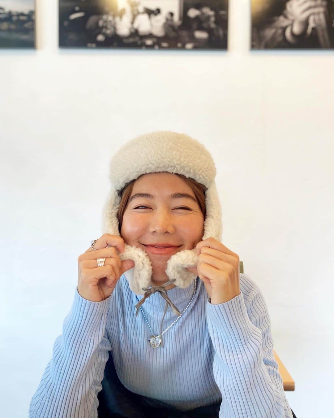 のインスタグラム：「福はちょぴっと残して外へ〜🥳 #鬼も時には必要  あなたが悩み落ち込んでるとき ちょっとでも愛情がほしいとき そして何もかも上手くいかないとき 瞳を閉じて 私のことを考えて すぐにあなたの元に駆けつけるから 夜がどんなに暗くても明るくしてあげる  When you're down and troubled And you need some loving care And nothing, nothing is going right Close your eyes and think of me And soon I will be there To brighten up even your darkest night  Carole King」