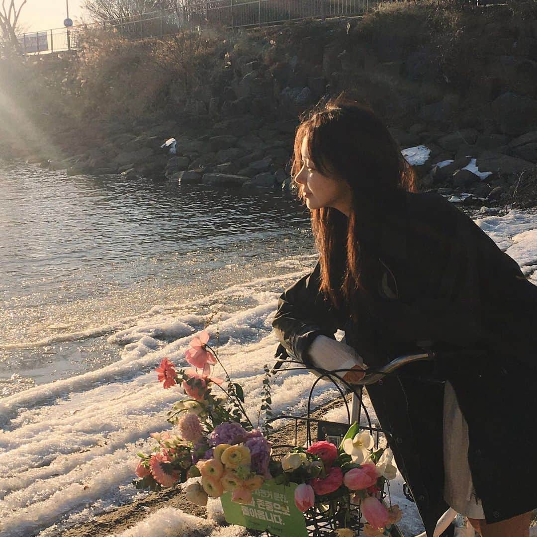 のインスタグラム：「💐」