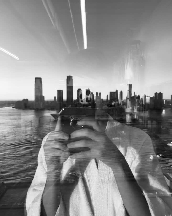 ライス・オリヴェイラのインスタグラム：「NYC por um dia! @jcrew」