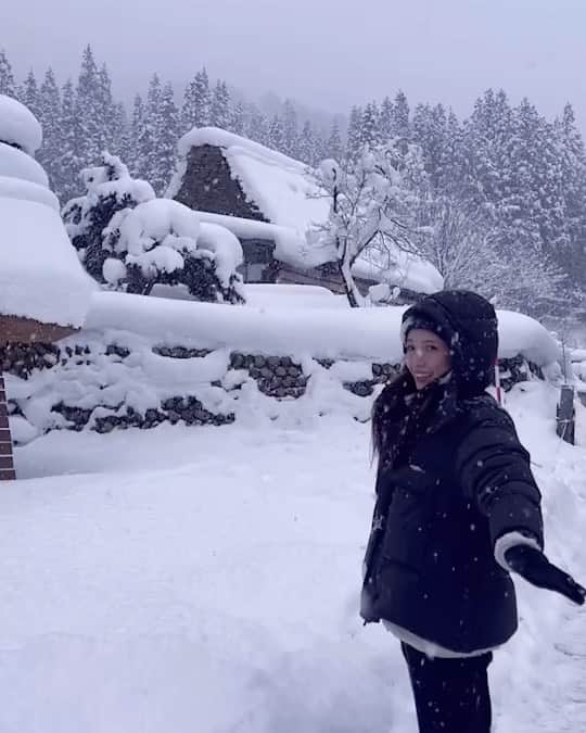 DJ MANAMI（松迫愛実）のインスタグラム：「📍Shirakawa-go ⁡ ⁡ ⁡ #うぃ〜」