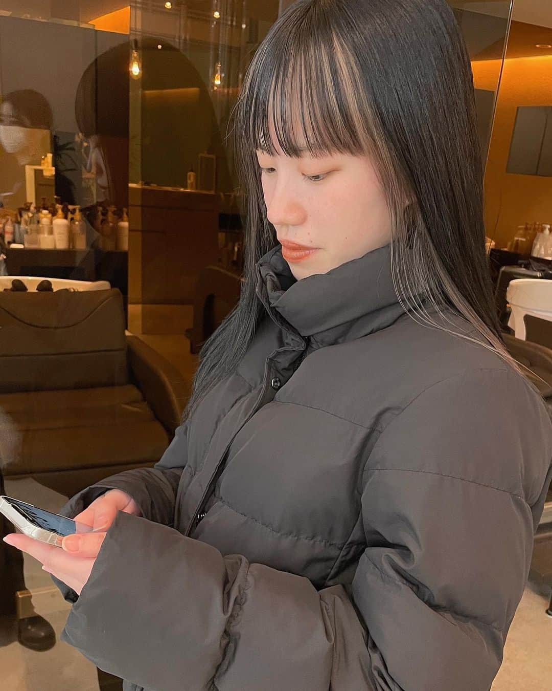 野々口祐子のインスタグラム：「High&Low🦓 #nono_hair  #ハイライトカラー #ブリーチカラー」