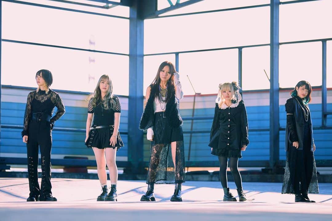 BRIDEARのインスタグラム：「New photography  2.17(fri) Release 「AEGIS OF LONDON…LIVE!」  2.22(wed) Release 「AEGIS OF LONDON...LIVE!」日本盤  4.30(sun) 代官山SPACE ODD 『EVOLUTION』  #BRIDEAR #girl #girlsband #heavymetal #hardrock #music #musician #guitar #bass #drum #vocal #rock #japanesegirl #japan #tokyo #metal #ギター #ガールズバンド #音楽」