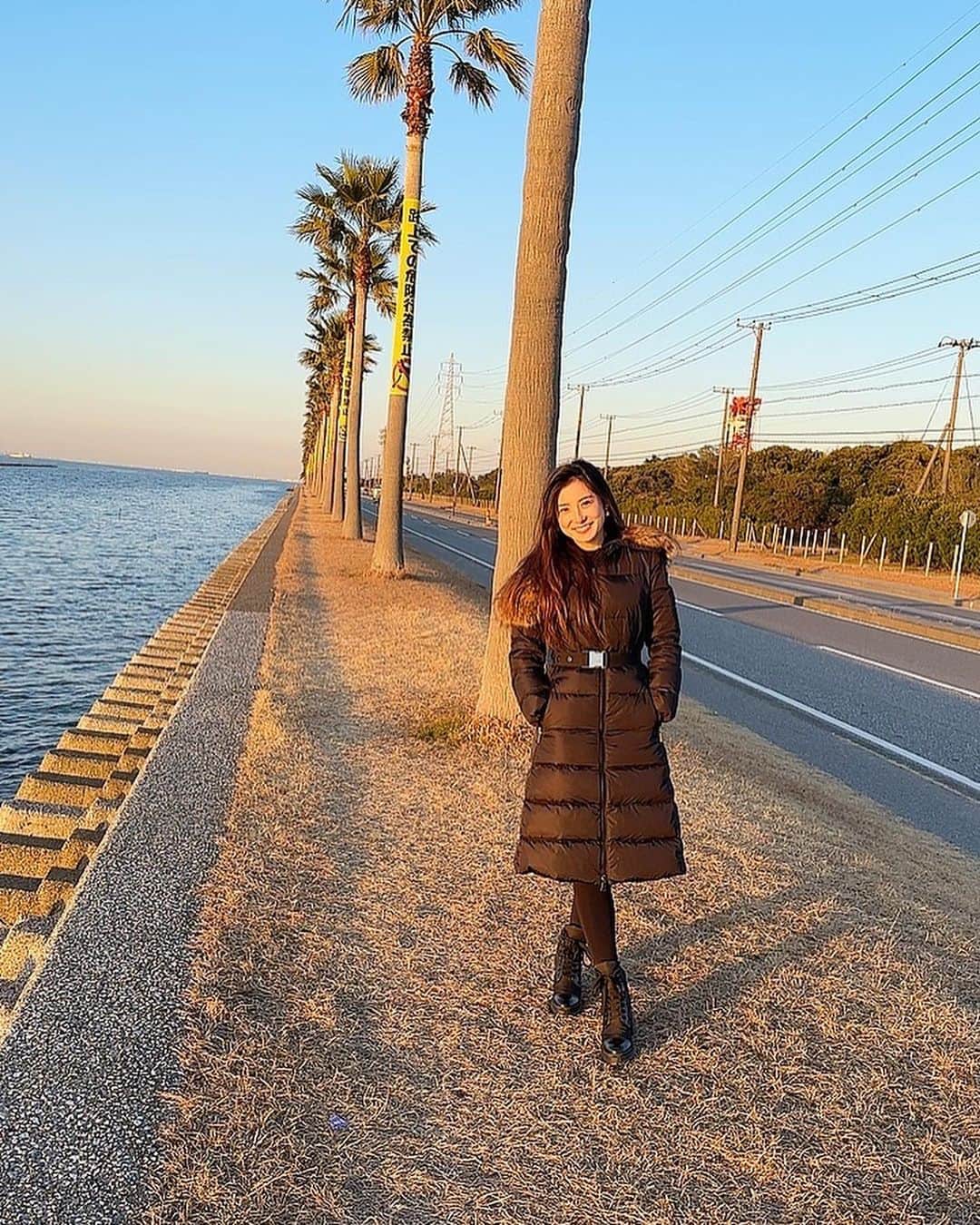 時田愛梨さんのインスタグラム写真 - (時田愛梨Instagram)「先日行ったショッピング帰りの道がアメリカ🇺🇸😂」2月4日 16時14分 - eri_tokita