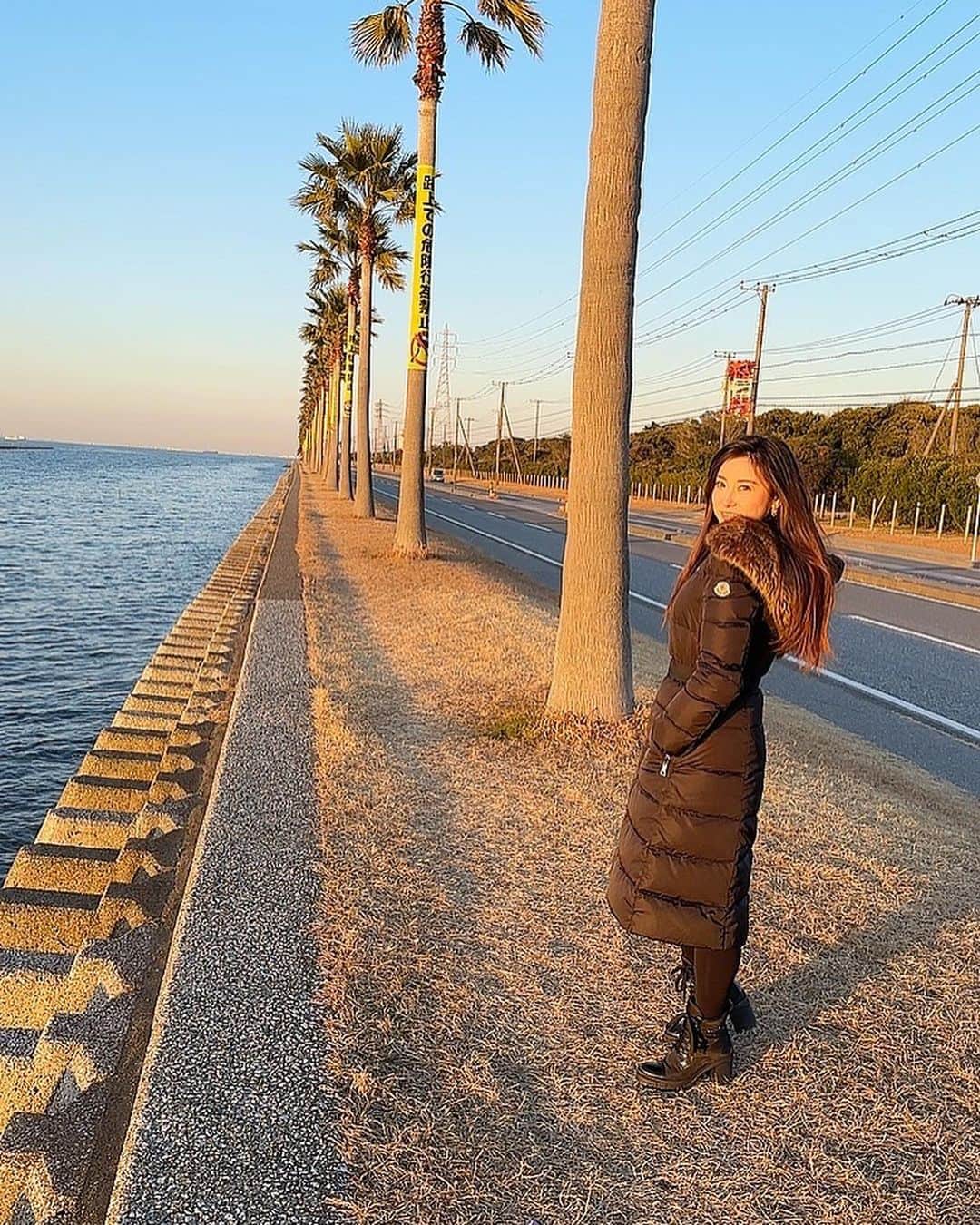 時田愛梨さんのインスタグラム写真 - (時田愛梨Instagram)「先日行ったショッピング帰りの道がアメリカ🇺🇸😂」2月4日 16時14分 - eri_tokita