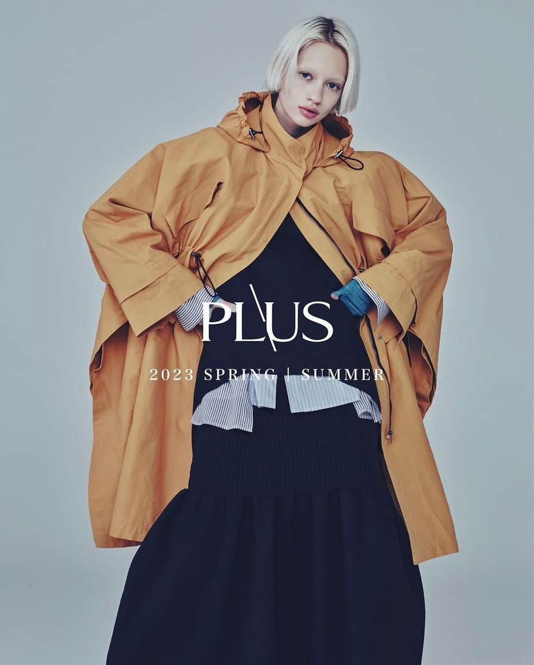小竹麻理のインスタグラム：「23 Spring / Summer ' MANNISH ELEGANCE ' Collection  2/3〜 発売しております。 是非webサイト、店頭でチェックしてください💕  #PLUSWOMEN_AZUL」