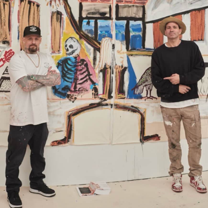 ベンジー・マッデンのインスタグラム：「Paint budz @dannyminnick ❤️❤️❤️🙏🙏🙏🪑☕️👀」