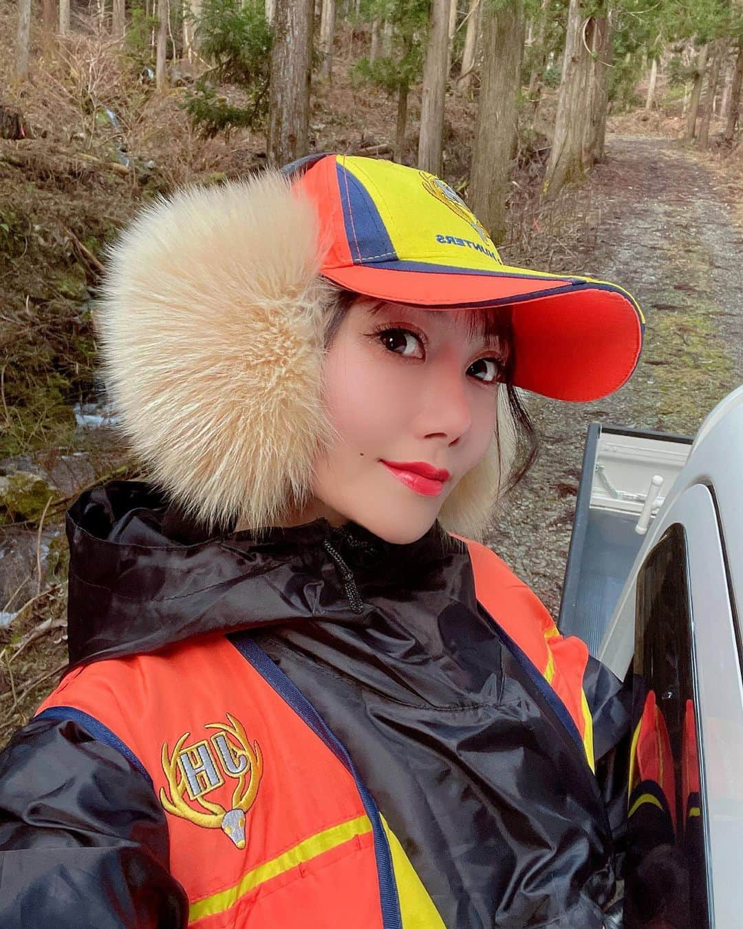 百合華のインスタグラム：「#huntingday 🦌✨🐾  #hunter #hunting #huntinglife  #kyotomiyama  #huntingseasons #Ihopeitsnowssoon #driveinthemountains #forestfairieseverywhere 🧚🏻‍♂️」