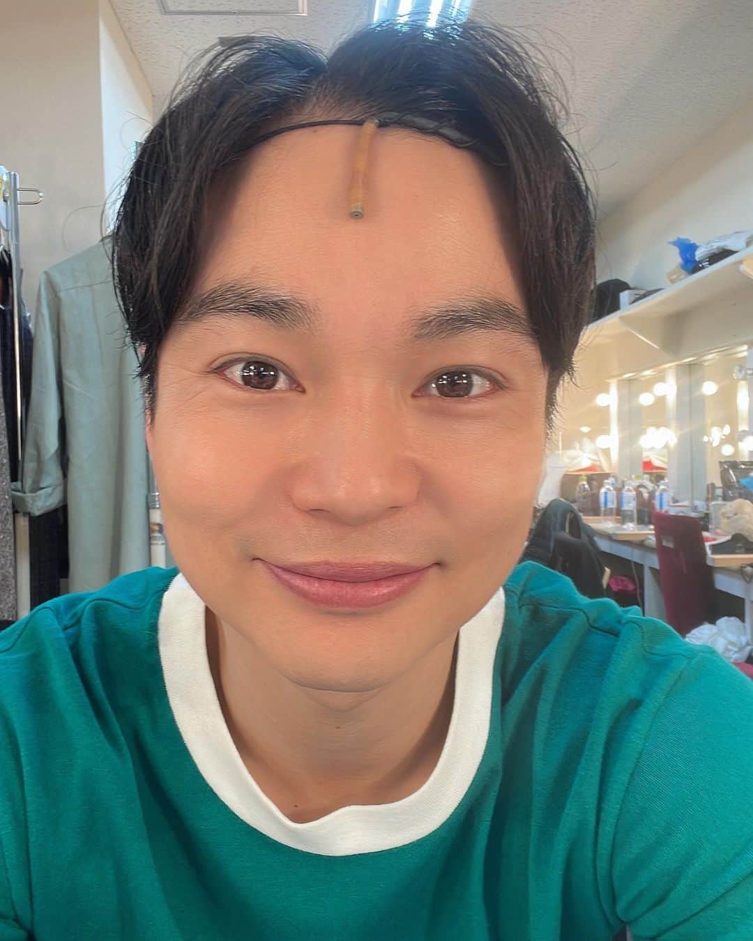 のインスタグラム：「ザ・ビューティフル・ゲーム 大阪初日ーー☺️😊😆✨👏  ミスサイゴンぶりの梅田芸術劇場 とはいえ遂こないだいました 久しぶりな感じもせず 帰ってきたような安心感のある大阪 今日からの12回の公演が無事にできますように☆  さ、いってきまーす！ #ミュージカル　#ザビューティフルゲーム　#梅田芸術劇場」