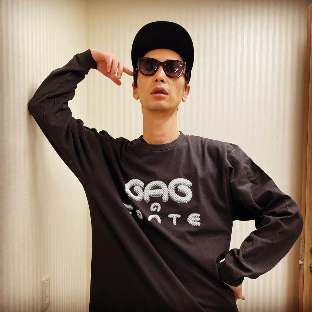 坂本純一のインスタグラム：「今日明日のコントライブTシャツですー👊👊👊 チェックよろしくお願いいたしますー🙇‍♂️🙇‍♂️🙇‍♂️」