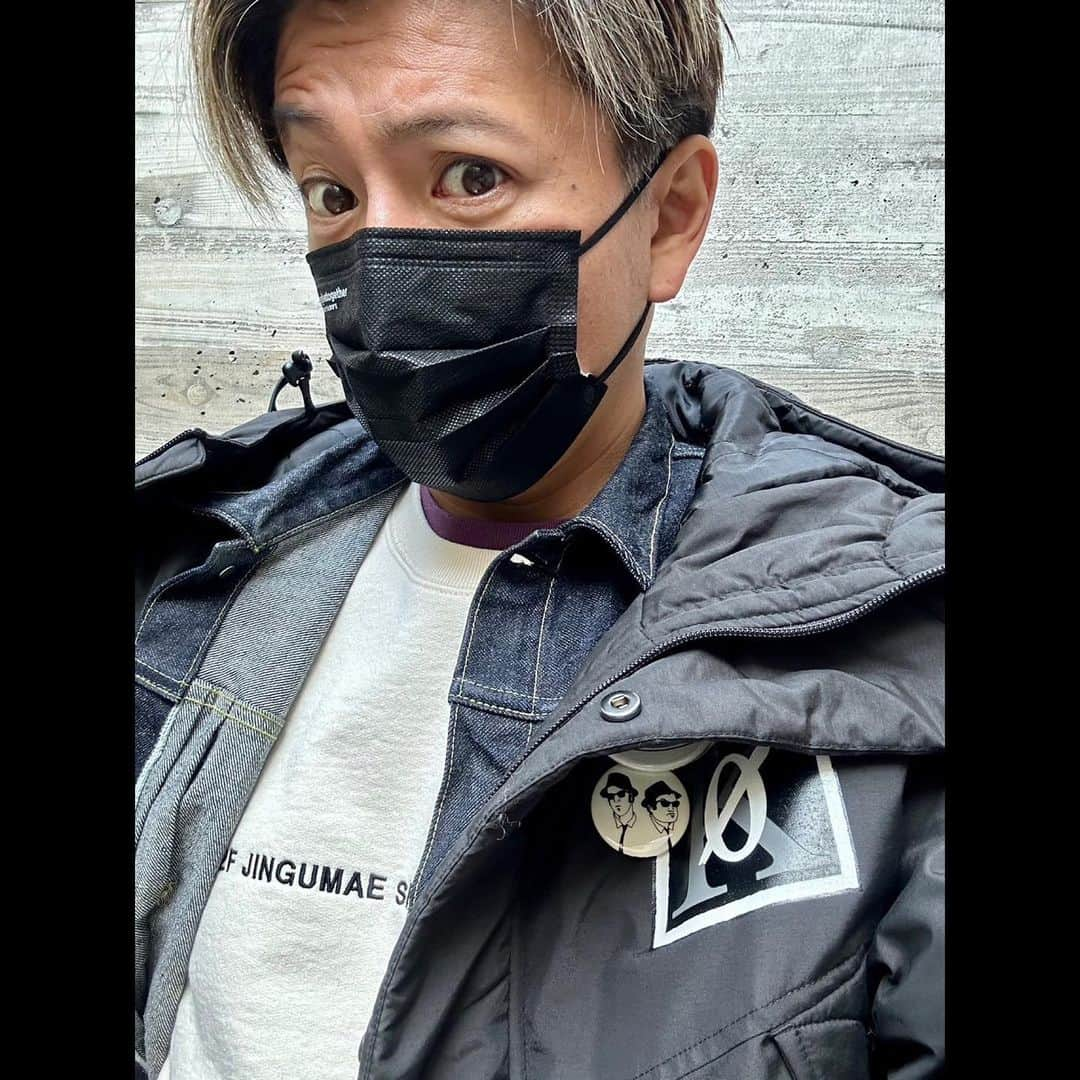 木村拓哉さんのインスタグラム写真 - (木村拓哉Instagram)「⁡ ⁡ ⁡ 「では、いざ風間公親の現場へ❕ ロケなので、晴れてくれて本当に良かった…。」 ⁡ PEACE‼︎ ⁡ STAYSAFE! ⁡ 拓哉 #木村拓哉 #TakuyaKimura」2月4日 13時36分 - takuya.kimura_tak