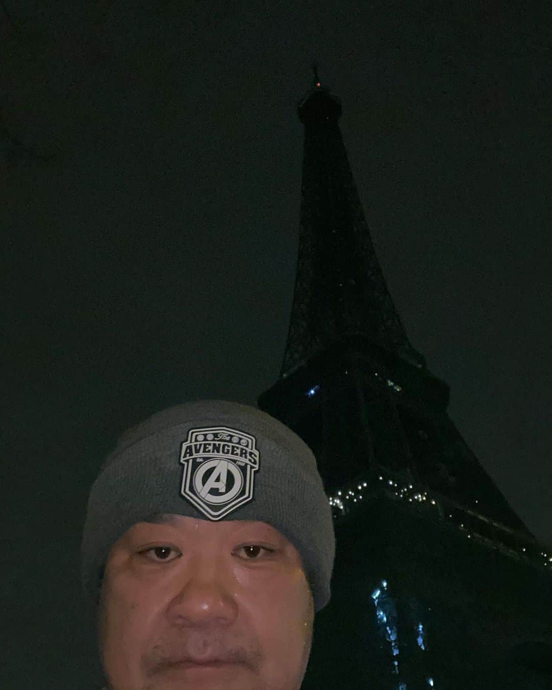 吉田秀彦のインスタグラム：「今日は、エッフェル塔まで朝ラン！  #フランス #エッフェル塔 #セーヌ川」