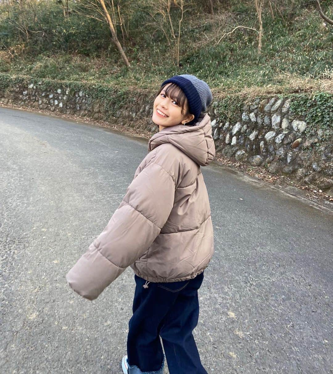 夏芽すずのインスタグラム：「動物園行ってきた🐘🤳🏼💙」