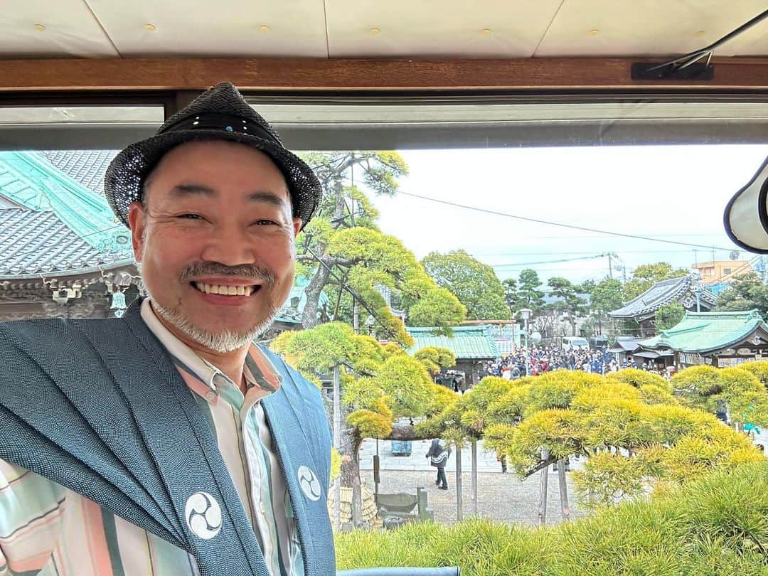 のインスタグラム：「昨日は三年ぶりの豆まきイベントでした。 いつもお世話になっている新里開発（株）さまのご一行にまざって豆まきと宴会の余興をさせて頂きました。  とても楽しかったです❗️」