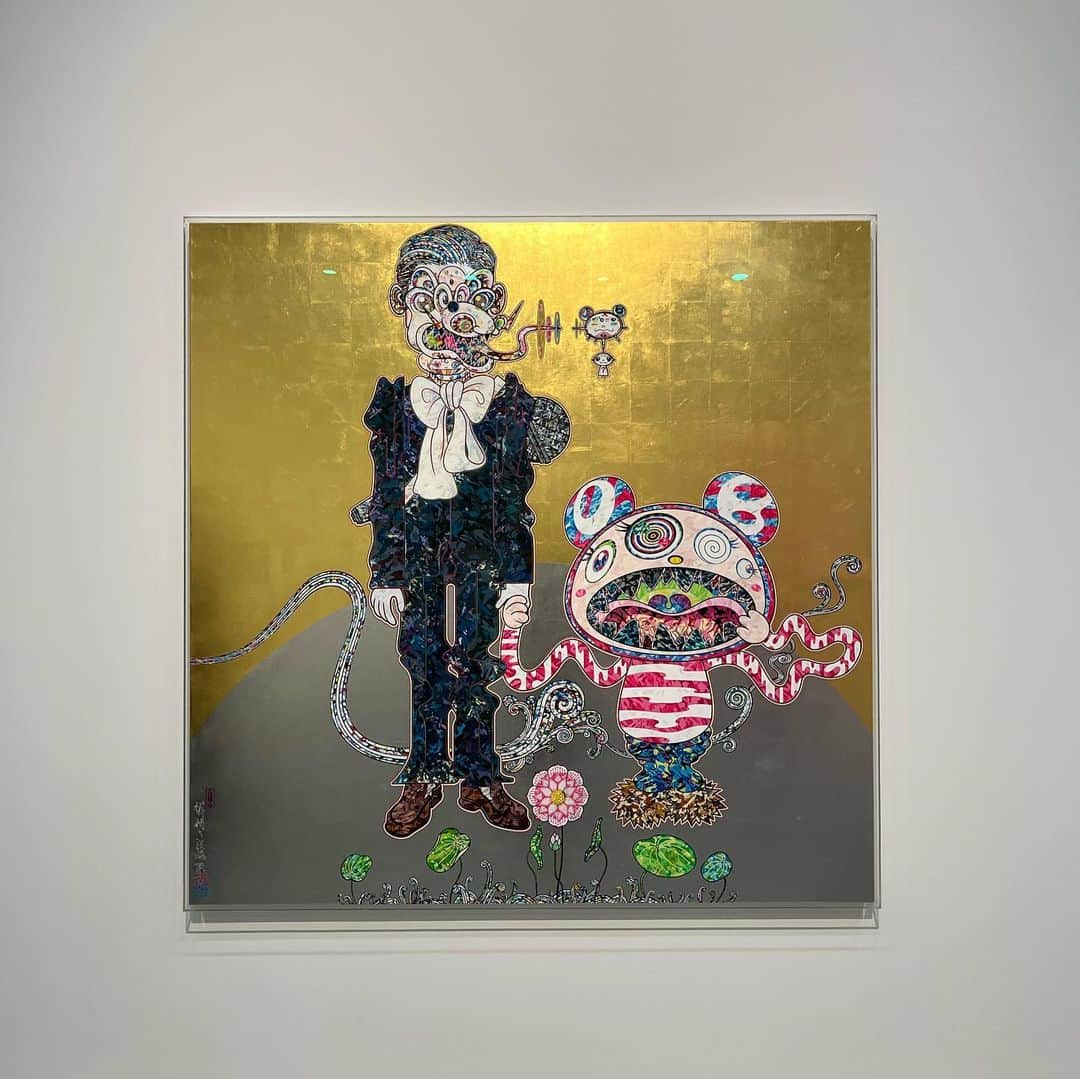 三浦由衣のインスタグラム：「︎✿︎✿︎✿  @busanmuseumofart  @takashipom   ️-- 《무라카미 다카시: 무라카미 좀비》 釜山市立美術館 2階 2023.01.26~ 2023.03.12 --  釜山でも見られるとは。 そして、無料という驚き。 あと3回くらい行きたい。  #부산시립미술관  #무라카미다카시」