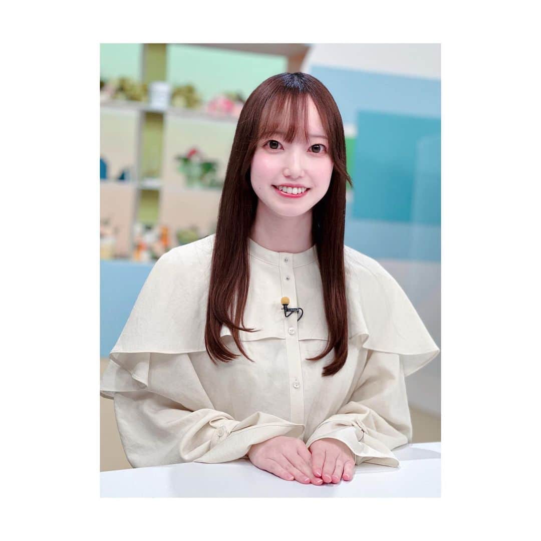石井奏美のインスタグラム：「今日のシアワセ気分の衣装です👗 パステルカラーで春を感じました🐣  花粉に悩まされ始めたので、花粉症の皆さん一緒に頑張りましょう😷  #岡山#香川#アナウンサー」