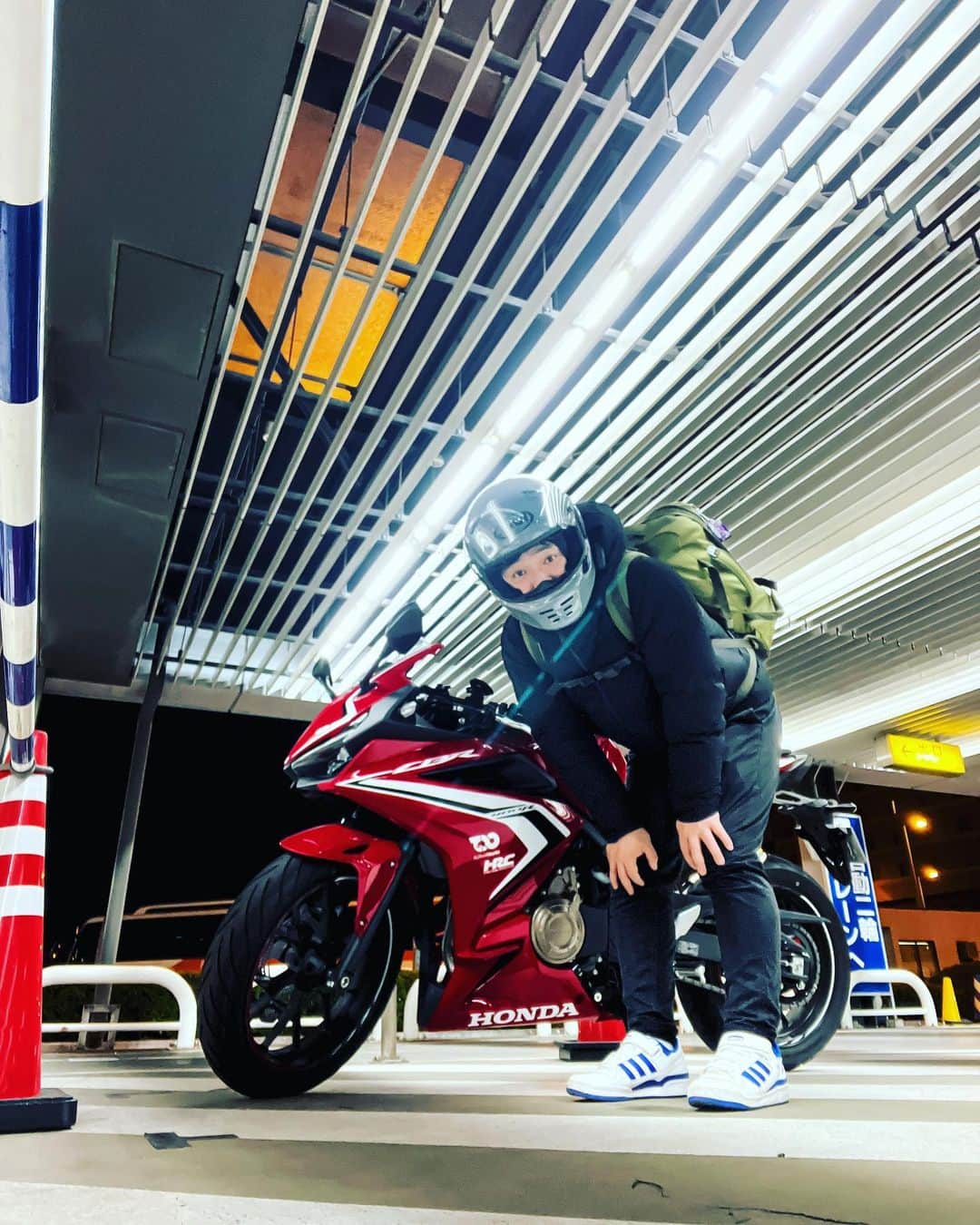 西野誠さんのインスタグラム写真 - (西野誠Instagram)「#cbr400r #honda #バイクと私」2月5日 0時17分 - makotonishino