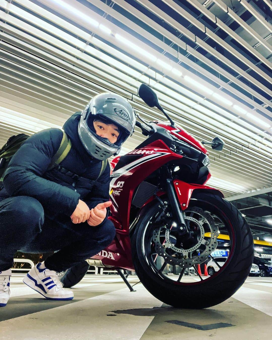 西野誠のインスタグラム：「#cbr400r #honda #バイクと私」