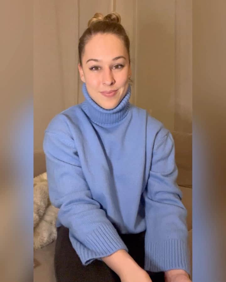 ジウリア・シュタイングルーバーのインスタグラム：「Wenn auch du dein Geld besser einteilen willst und Motivation fürs Sparen brauchst, ist #Zak von der @bankcler genau das richtige für dich!  Du findest alles auf deinem Handy, übersichtlich und jederzeit abrufbereit.  Eröffne auch du ein Konto und mit meinem Code GIULIA erhältst du ein Startguthaben von 50.-  #bankclerzak #bankcler #mobilebanking #neobank #zeitübergeldzureden」