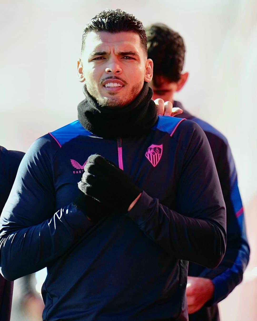 カリム・レキクのインスタグラム：「🥶⚽️」