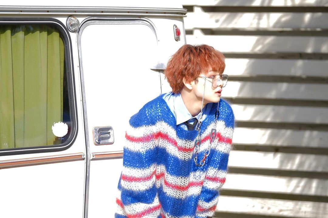 のインスタグラム：「気づけば１ヶ月投稿してなかった、、  2月はリリイベ沢山回るので皆さん会いに来てくれたら嬉しいです！😁  #ORβIT #ROOM #YUGO」