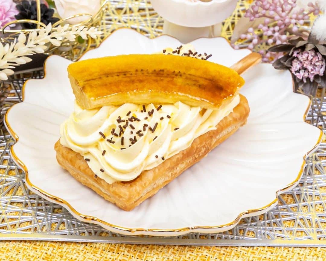 藤咲ひなたさんのインスタグラム写真 - (藤咲ひなたInstagram)「みんな、もう食べた？？  藤咲ひなたトータルプロデュース✌️✌️  Happy&Paffle（ハッピーアンドパッフル） リニューアルオープンしました🧡 店内も黄色でポップにかわいく🌼🌼 女の子もみんな可愛いので ぜひ、パッフルみんないってねー🐹🌼  @happy.paffle   〒062-0007 北海道札幌市豊平区美園７条６丁目３−７  ⚠️環状通り沿い」2月5日 12時28分 - laputa_hinata