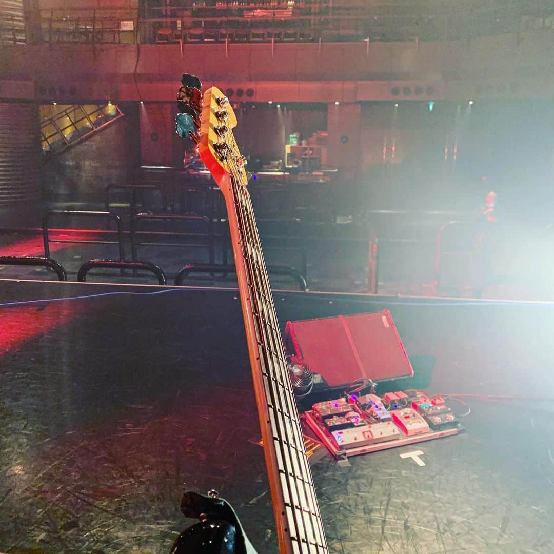 のインスタグラム：「本日ツアーファイナル渋谷spotify O-EASTにて #pspe #ugokubaku」