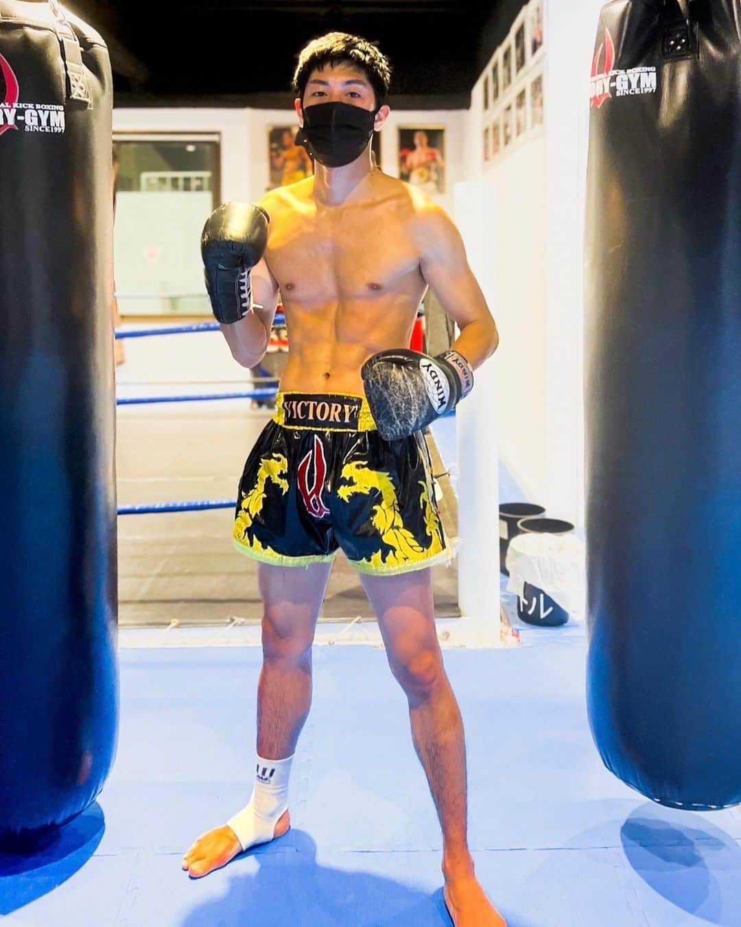 瀧澤博人のインスタグラム：「.  試合まで６週間。 全集中でいきます！  #kickboxing #muaythai #fighter #kickboxer #athlete #victorygym #champion #hirohitotakizawa #キックボクシング #ムエタイ #ファイター #格闘家 #アスリート #スポーツ選手 #キックボクサー #チャンピオン #ビクトリージム #瀧澤博人 #打倒ムエタイ @victoryspirits_kawagoe」