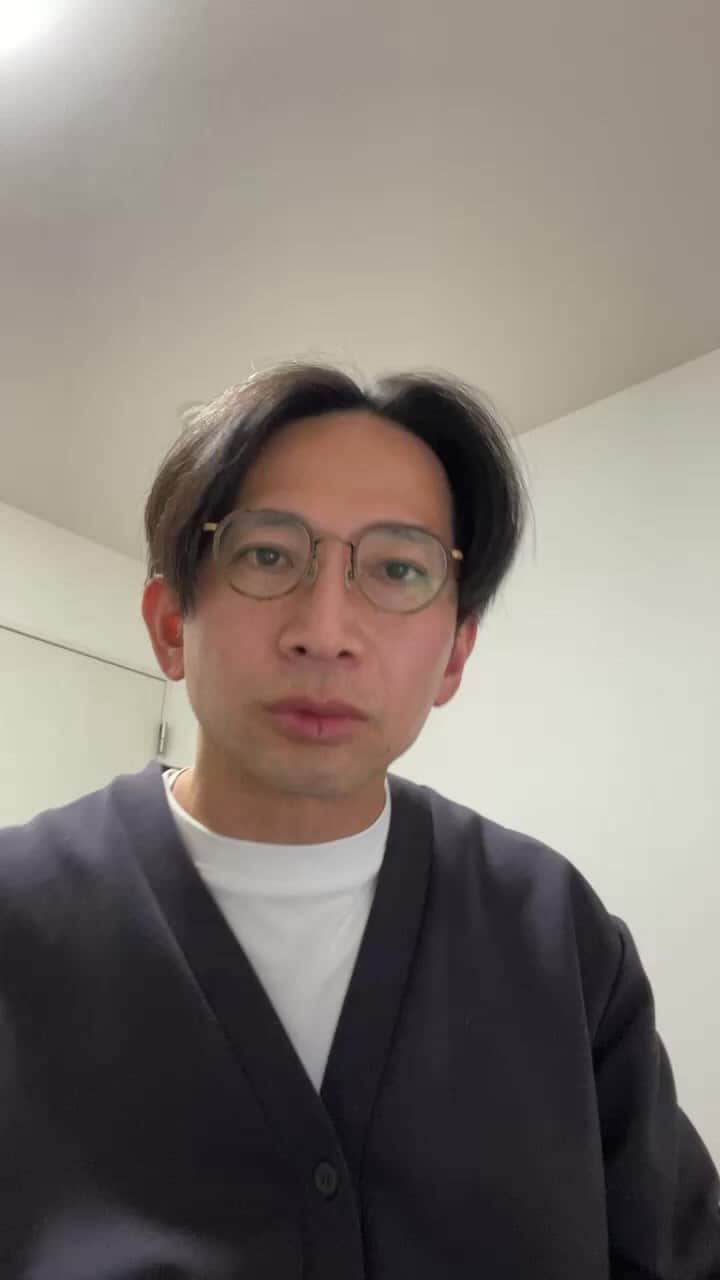 佐藤満春（どきどきキャンプ）のインスタグラム：「編集の遠藤さんと本のお知らせを兼ねてインスタライブやりました。 ご予約お待ちしてます  #スターにはなれませんでしたが」