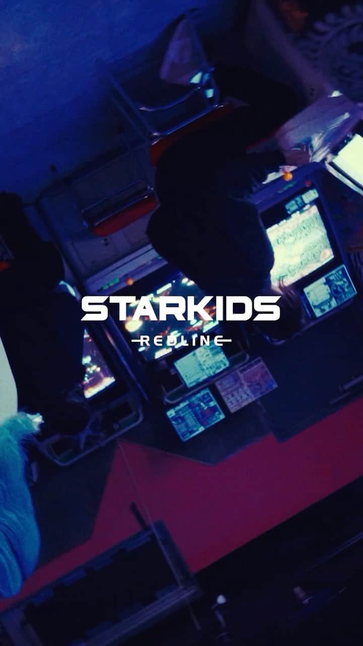 美月リカのインスタグラム：「STARKIDS @starkidsjp - REDLINE   - Music Video Staff -   Director｜Spikey John @spikeyjohn  Cinematographer｜Seiya Uehara AC｜Ueno Masashige Lighting Director｜Keisuke Ikeda Lighting Assistant｜Hikaru Wakui , Kazuya Imose Colorist｜Ben Conkey  Title Design｜Kei Shiki Production Staff ｜Sukeatsu Nakamachi , Shotarou Sugiyama , t.k. , Kaito Kinoshita Producer｜Kioshi Walter  Produced by GROUNDRIDDIM  Special thanks to MANDARAKE(NAKANO) , MIKADO Hair&make-up｜Hitomi Andoh @he_to_mean , Shoko Sakata @shoco__sakata   A&R｜Rika Miduki @miduki_rika , φ169  🫡」