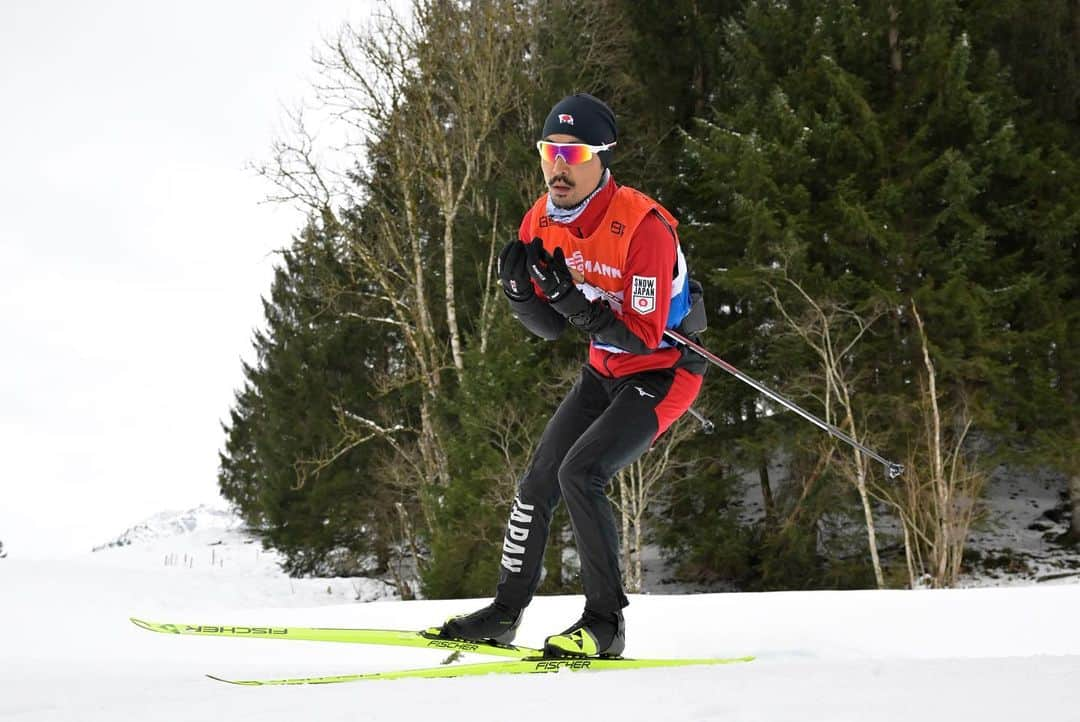 渡部善斗さんのインスタグラム写真 - (渡部善斗Instagram)「Rainy, snowy and sticky weekend...🐢💦 But it was special feeling about warm support by passionate spectators🥳  Danke schön! @oberstdorf.de 🏔  next⇨ @schwarzwaldpokal 🇩🇪  #fisnoco #nordiccombined #kitanoskiteam #fischerski #swix #swans #kinetixx #zerofit #hakubavalley  #columbia #mountainhardwear  📸 @nordicfocus」2月6日 1時24分 - wtbyst