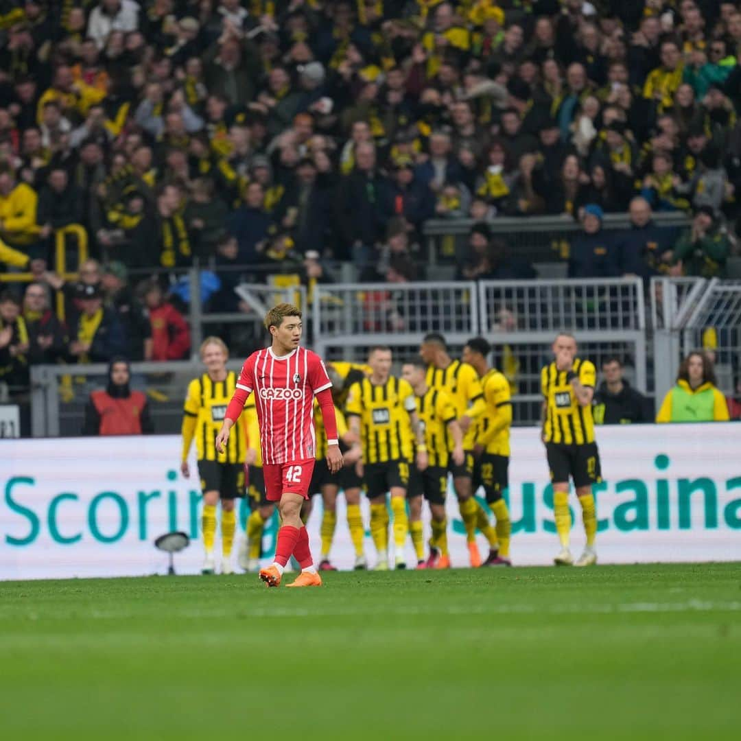 堂安律のインスタグラム：「Win together lose together. Let’s focus for next game @dfb_pokal」