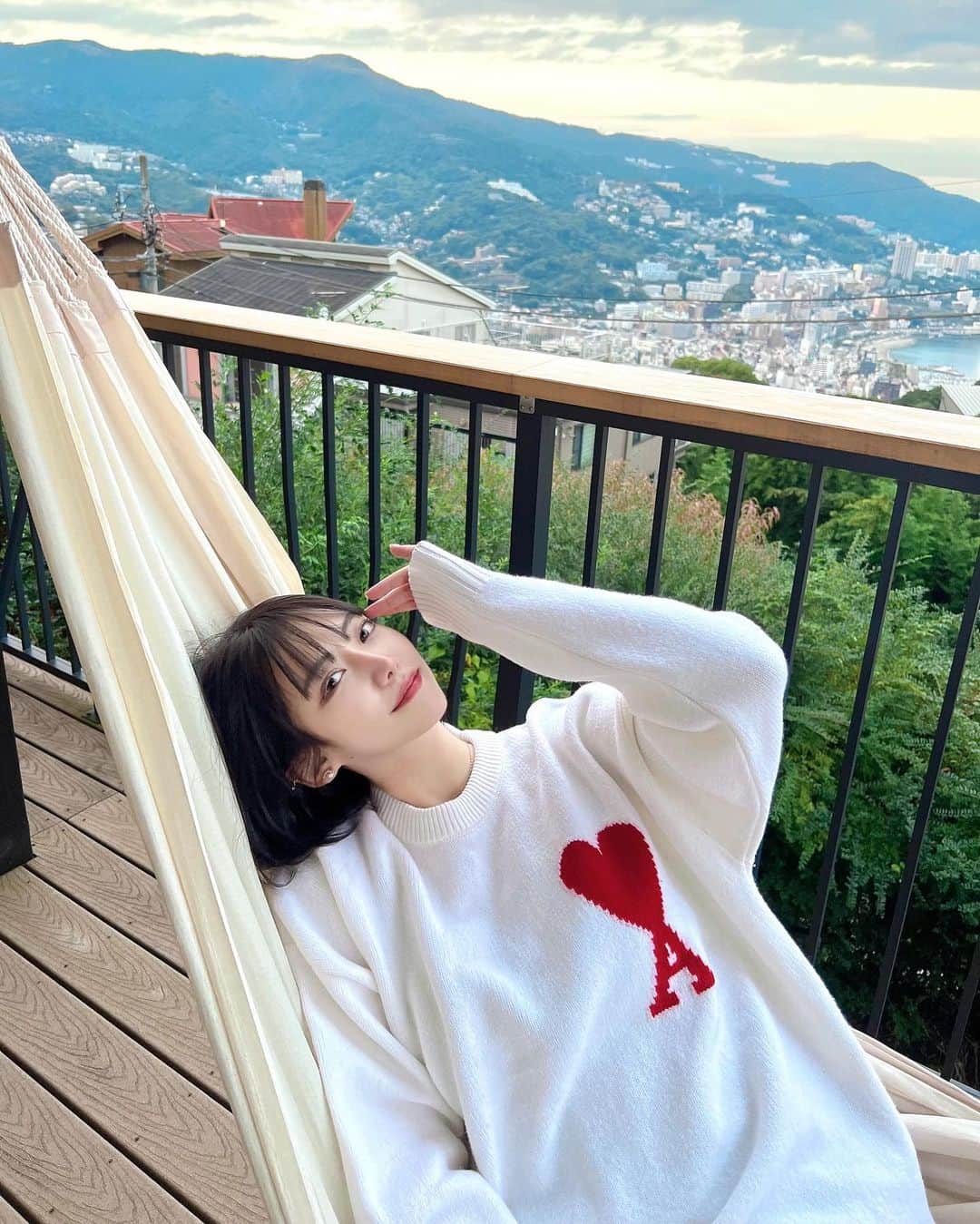 RIKAのインスタグラム：「♥️💚」