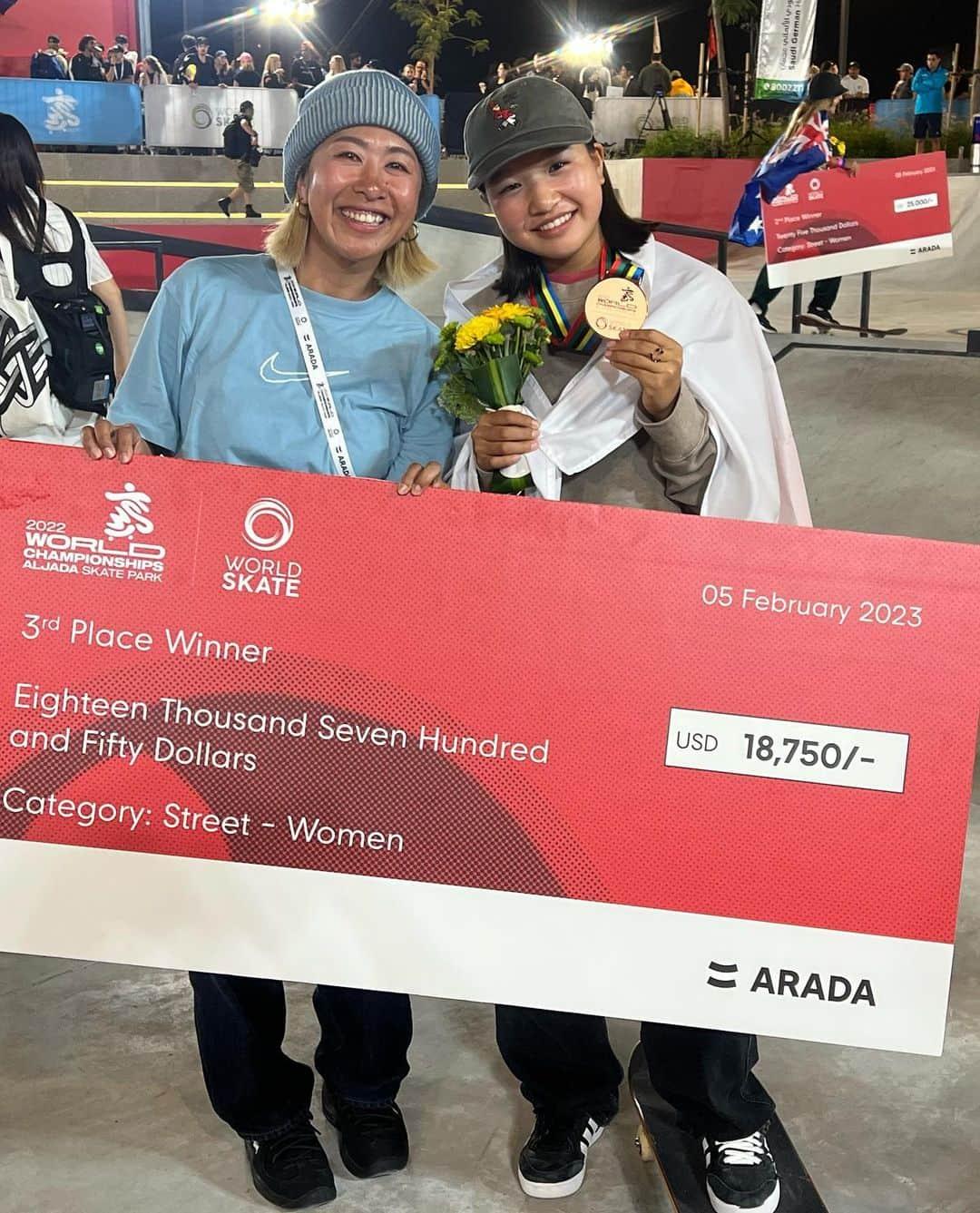 西矢椛さんのインスタグラム写真 - (西矢椛Instagram)「ドバイで3位になることができました🥉 応援やサポートをしてくれた皆さんありがとうございました！ 楽しかったです！！ これからも応援よろしくお願いします🙏  Congrats🎉 🥇@rayssalealsk8  🥈@chlo_the_flo   Thank you @worldskatesb」2月6日 2時16分 - momiji_nishiya830