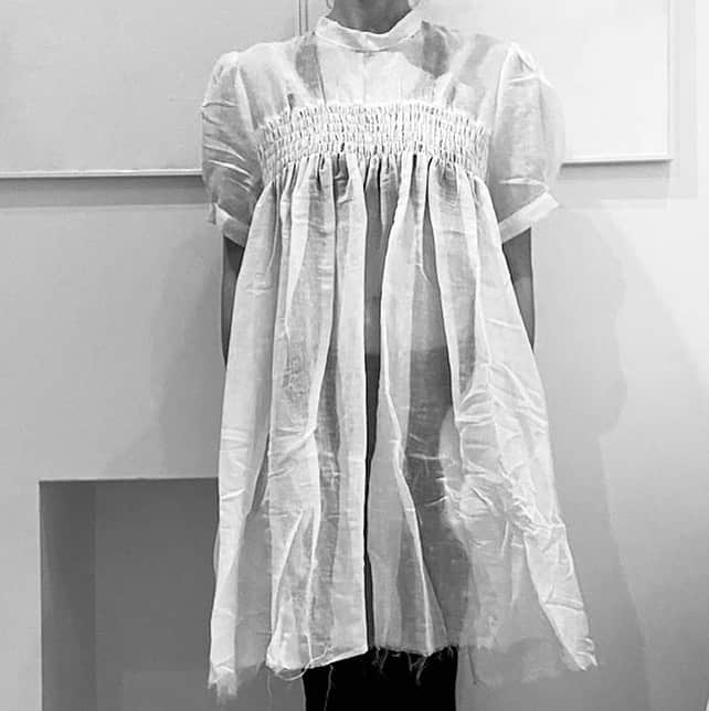 ピーターイェンセンのインスタグラム：「New smock dress available spring 2023 Pattern-cutter @h_sager_forsberg  #yourstrulybypeterjensensmockdress」