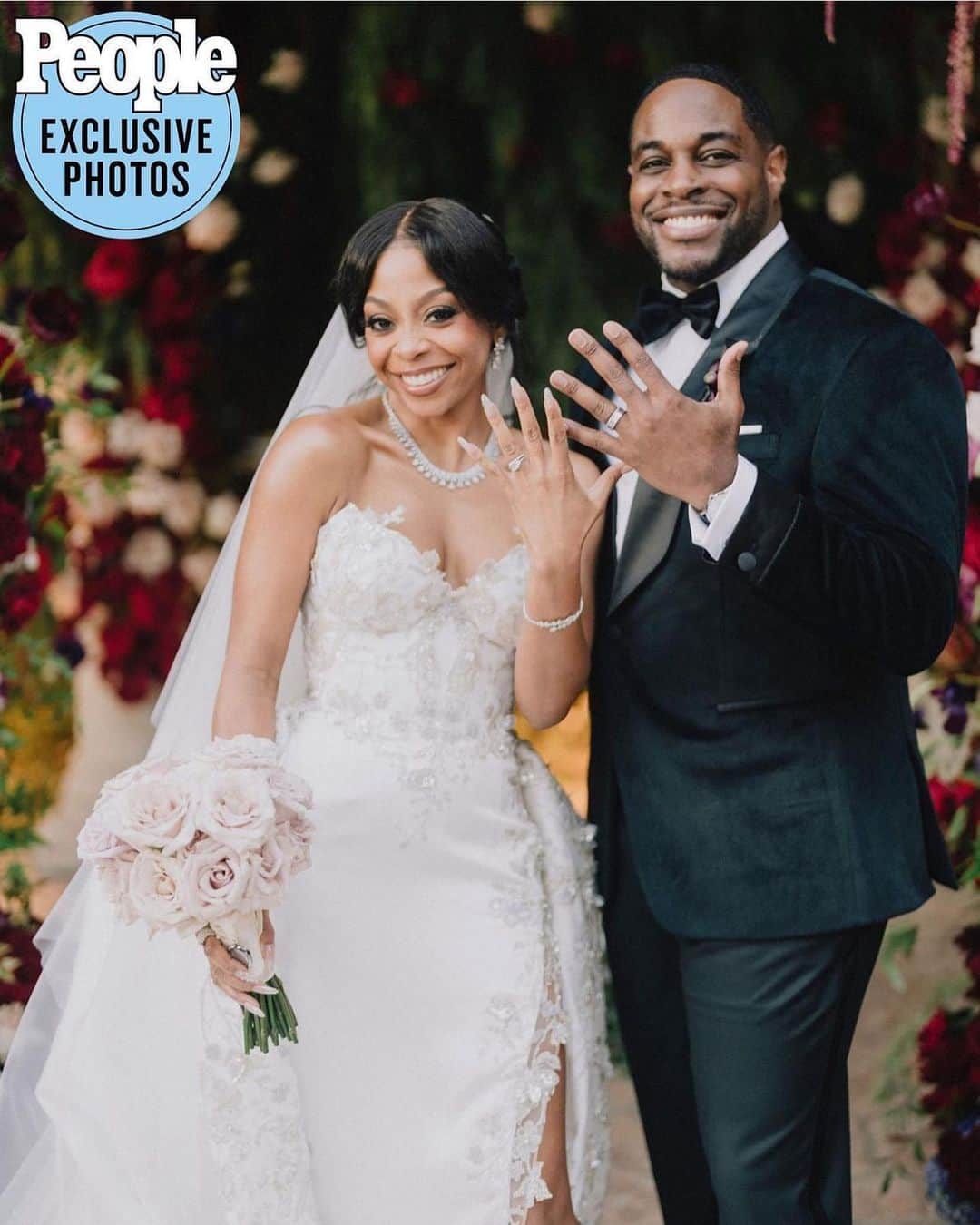 ブレシャ・ウェッブのインスタグラム：「Mr. & Mrs. Jones ❤️」